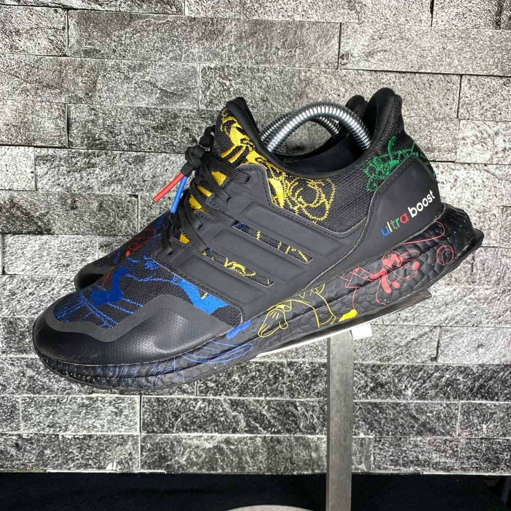 Adidas ULTRABOOST DNA x Disney Running Shoes - MNS9.5